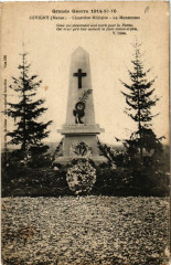Revigny - Cimetiere Militaire - Le Monument