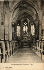 Naives devant-Bar - Interieur de L'Eglise