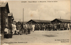 Revigny - Hopital Militaire -La Musique du ..donnant un concert