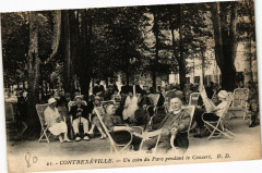 Contrexeville - Un coin du Parc pendant le Concert à Contrexéville