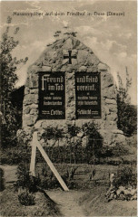 Massengraber auf dem Friedhof im Duss