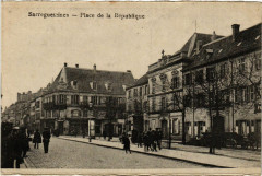 Sarreguerines - Place de la Republique