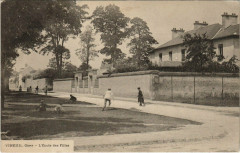 Vineuil - L'Ecole des Filles -
													60 Oise
												