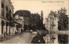 L'Etang et le Chateau de la Reine Blanche