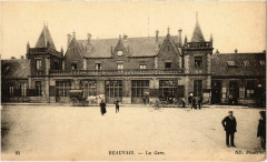 Beauvais - La Gare à Beauvais