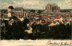Beauvais - Panorama pris du Parc des Eaux à Beauvais