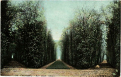 Chantilly- Les Trois Allees France à Chantilly