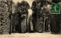 Chantilly- Les Trois Allees France à Chantilly