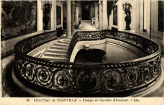 Chantilly- Chateau, Rampe de l'escalier d'honneur France à Chantilly