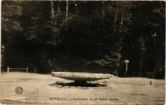 Coye-Carrefour de la Table Ronde