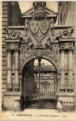 Compiegne-La Porte de l'Arsenal à Compiègne