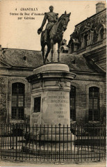 Chantilly-Statue du Duc d'Aumale par Gerome à Chantilly