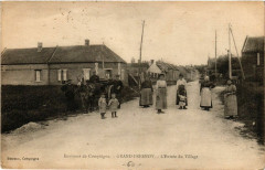 Env. de Compiegne - Grand-Fresnoy - L'Entrée du Village à Compiègne