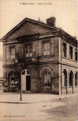 Meru Hotel de Ville à Méru