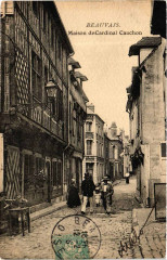 Beauvais Maison du Cardinal Cauchon à Beauvais