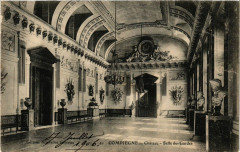 Compiegne - Chateau - Salle des Gardes à Compiègne