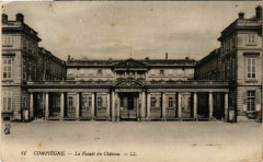 Compiegne - La Facade de Chateau à Compiègne
