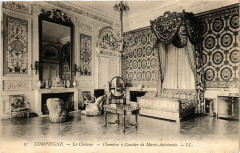 Compiegne - Le Chateau - Chambre a Coucher de Marie-Antoinette à Compiègne