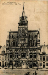 Compiegne - L'Hotel de Ville à Compiègne