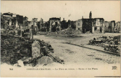 Coucy-le-Chateau La Place en ruines Ruins of the Place