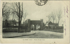 La Fere Porte Notre-Dame France