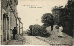 Chateau Thierry Entree du Vieux Chateau France -
													02 Aisne
												