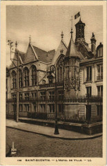 Saint Quentin- Hotel de Ville France à Saint-Quentin