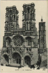 Façade de la Cathédrale à Laon