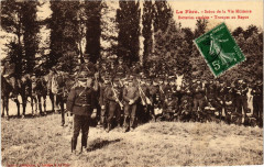 La Fere Scene de la Vie Militaire Batteries attelees