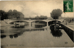 Soissons Le port à Soissons