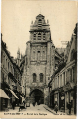Saint-Quentin Portail de la basilique à Saint-Quentin