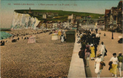 Mers-les-Bains Esplanade et la Plage à Mers-les-Bains