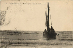 Berck-Plage Arrivée d'un bateau de peche à Berck