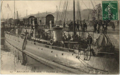 Boulogne-sur-Mer - Torpilleur au Port à Boulogne-sur-Mer