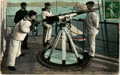 La Vie du Marin- Pointage d'un canon a tir rapide France