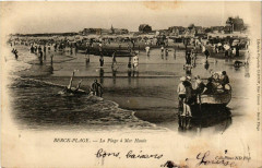 Berck Plage- La Plage a Mer Haute France à Berck