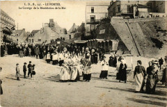Le Portel - Le Cortége de la Bénédiction de la Mer au Portel