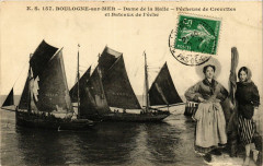 Boulogne-sur-Mer Dame de la Halle-Pécheuse de Crevettes à Boulogne-sur-Mer
