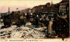 Boulogne-sur-Mer Le triage du Poisson à Boulogne-sur-Mer