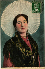 Boulogne-sur-Mer - Matelote en Toilette de Ville à Boulogne-sur-Mer