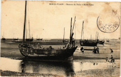 Berck-Plage - Bateaux de peche a maree basse à Berck