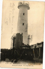 Boulogne-sur-Mer - Le Phare de la Jetée Ouest démoli par la tempéte à Boulogne-sur-Mer