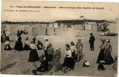 Plage des Baraques - Sémaphore - Dans le fond la Gare maritime... -
													62 Pas de Calais
												