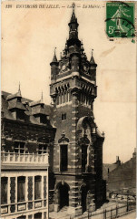 Carte postale ancienne La Mairie
                                                                     à Loos
                                