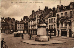 Dunkerque - Place de la Republique à Dunkerque