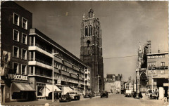 Dunkerque Un coin de la Place Jean Bart et le Beffroi à Dunkerque