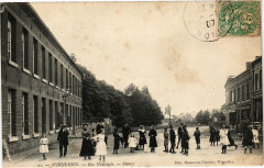Wignehies - Rue nationale - Mairie à Wignehies