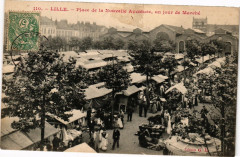 Lille - Place de la Nouvelle Aventure un jour de Marche à Lille