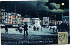 Dunkerque - La nuit La Place Jean Bart à Dunkerque