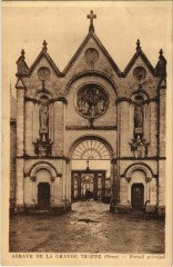 La Grande Trappe Portail principal France à Ri